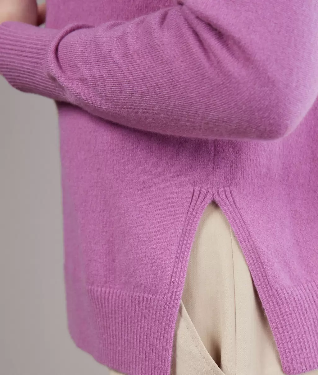 Falconeri Sweter Z Dekoltem W Serek Z Kaszmiru Ultrasoft Z Rozcięciami Kobieta Pink Swetry Z Dekoltem W Serek - 3